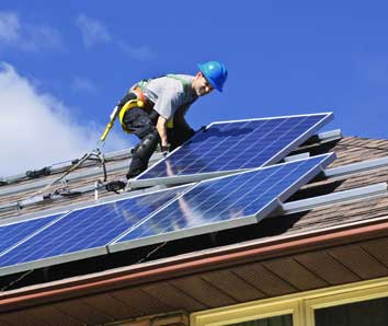 La-Jolla-solar-panel-repair-due-to-the-need-to-replace-this-bad-solar-panel